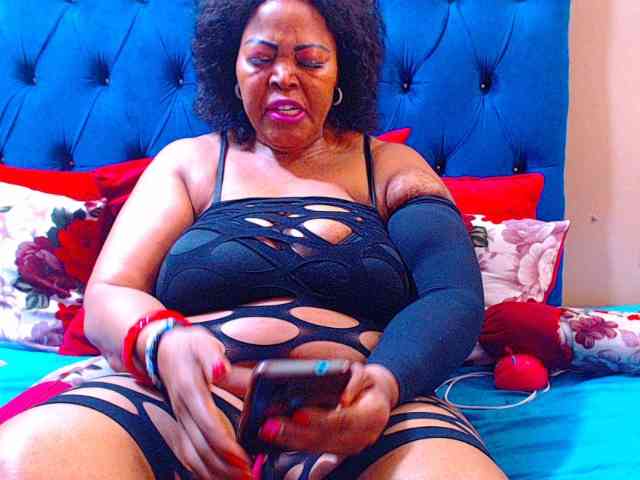 Ebonycandy10 webcam