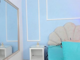 AmyKord Porn Show