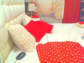 HOTLILLIE Porn Show