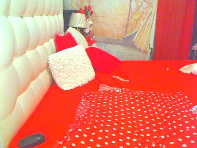  HOTLILLIE chat room
