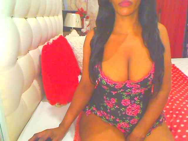 HOTLILLIE webcam