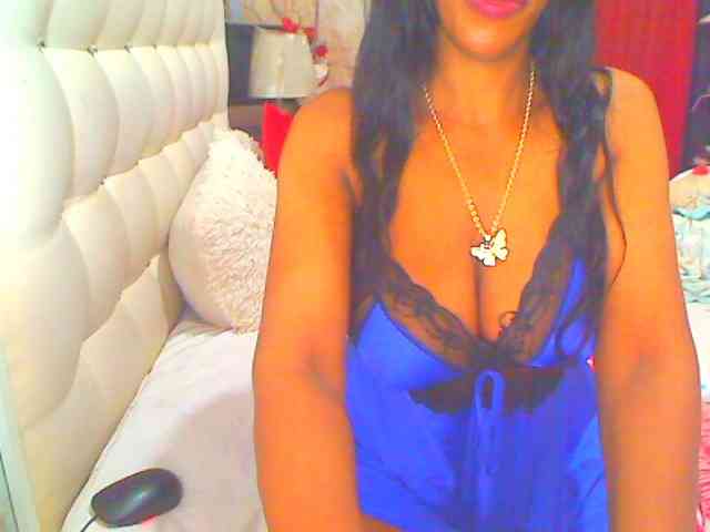 HOTLILLIE webcam