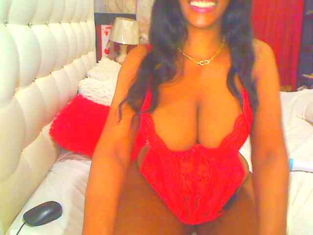 HOTLILLIE webcam