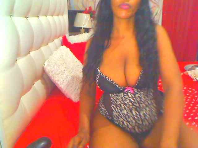 HOTLILLIE webcam