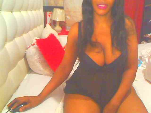 HOTLILLIE webcam