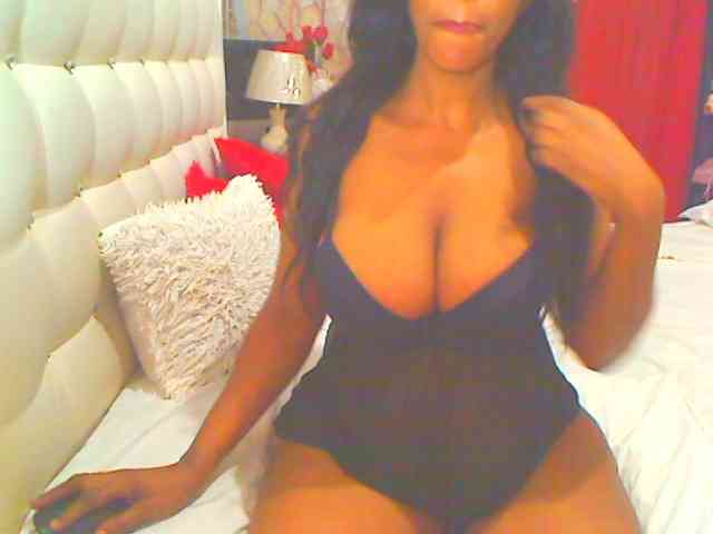 HOTLILLIE webcam