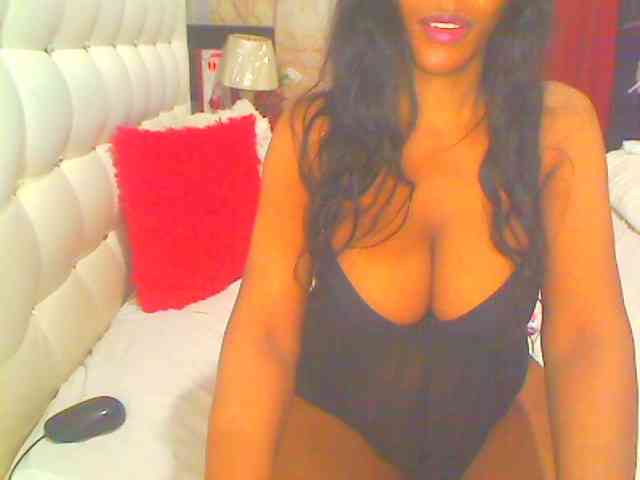 HOTLILLIE webcam
