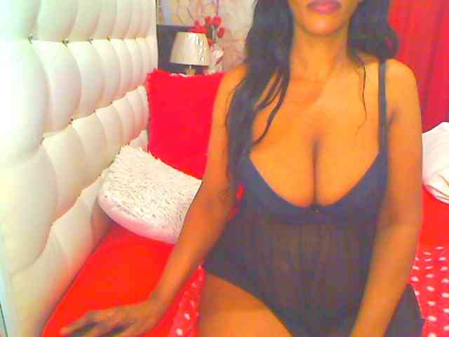 HOTLILLIE webcam
