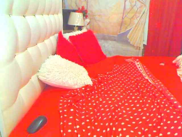 HOTLILLIE webcam