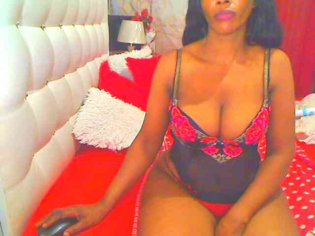 HOTLILLIE webcam