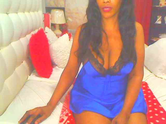 HOTLILLIE webcam