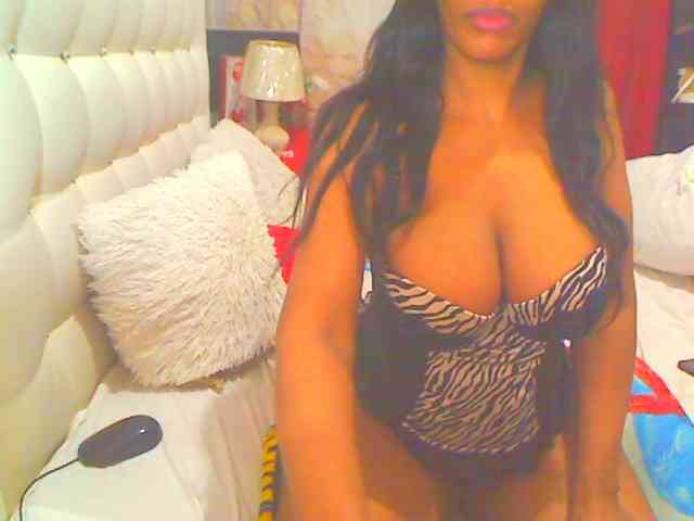 HOTLILLIE webcam