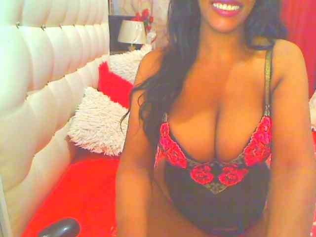 HOTLILLIE webcam