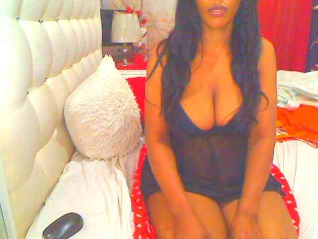 HOTLILLIE webcam