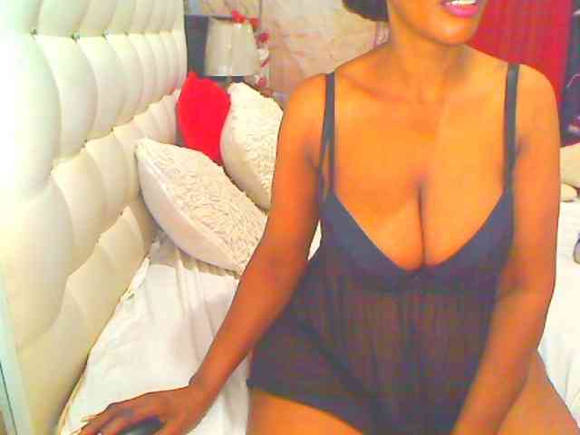 HOTLILLIE webcam
