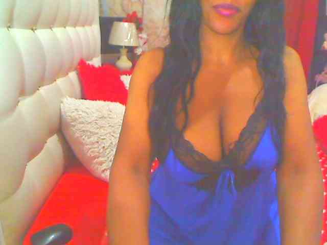 HOTLILLIE webcam