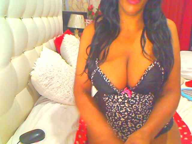 HOTLILLIE webcam