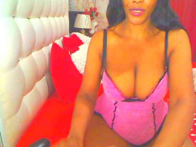 HOTLILLIE webcam