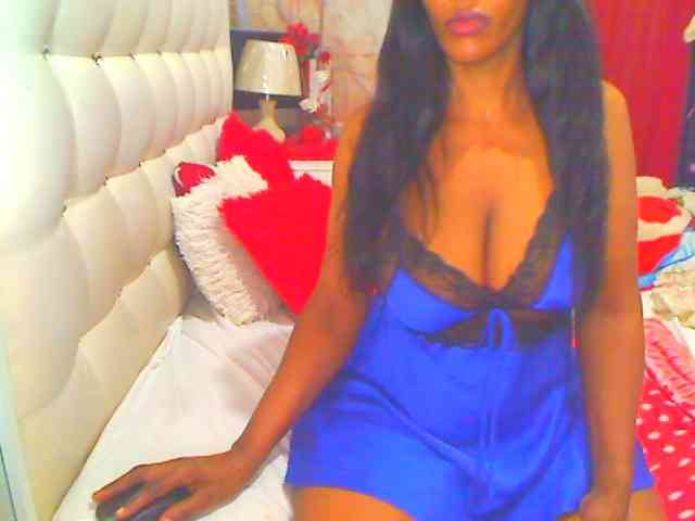 HOTLILLIE webcam