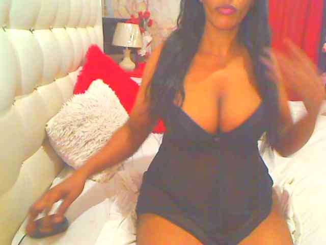 HOTLILLIE webcam