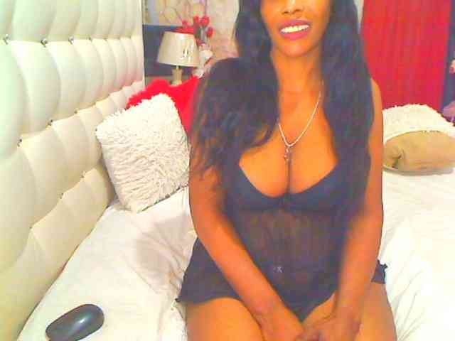 HOTLILLIE webcam