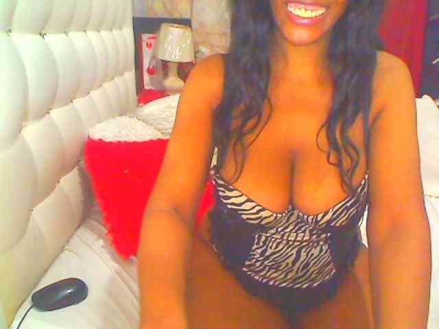 HOTLILLIE webcam