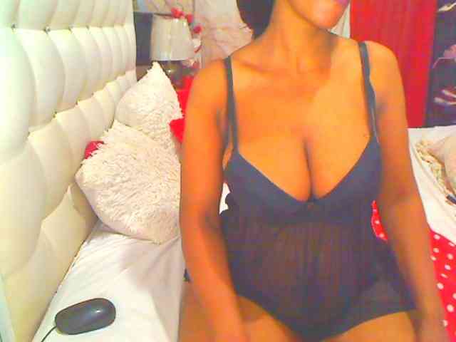 HOTLILLIE webcam