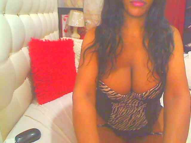 HOTLILLIE webcam