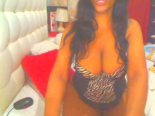 HOTLILLIE webcam