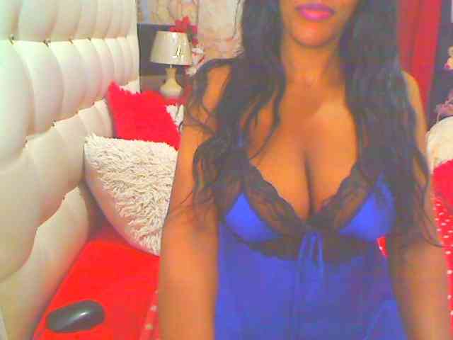 HOTLILLIE webcam