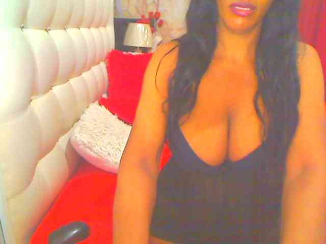 HOTLILLIE webcam
