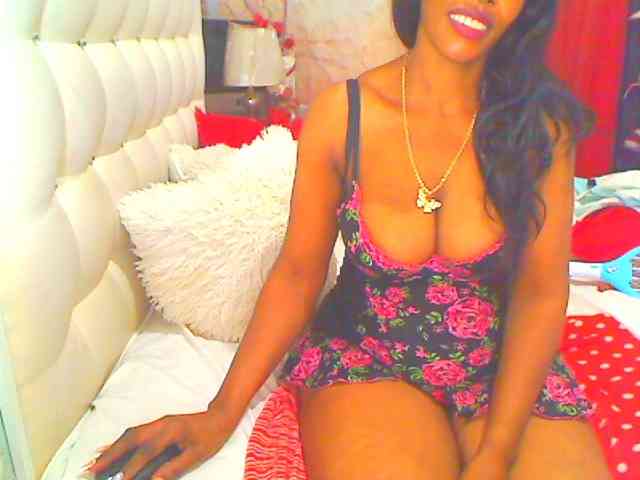 HOTLILLIE webcam