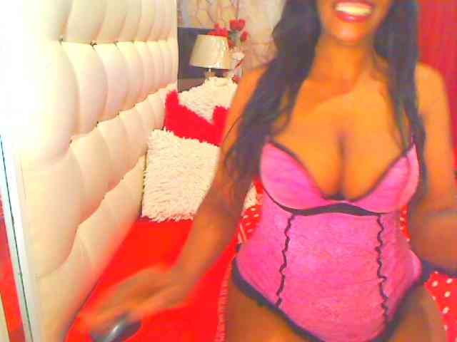HOTLILLIE webcam
