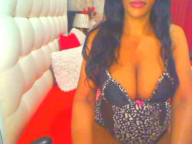 HOTLILLIE webcam