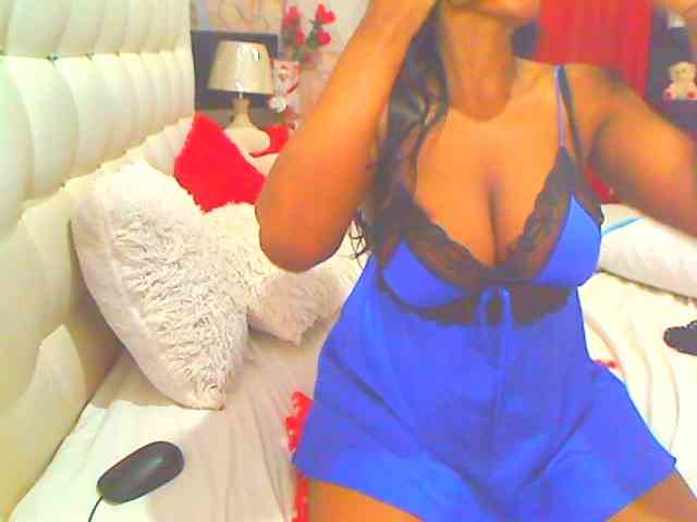 HOTLILLIE webcam