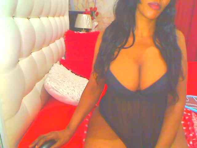 HOTLILLIE webcam