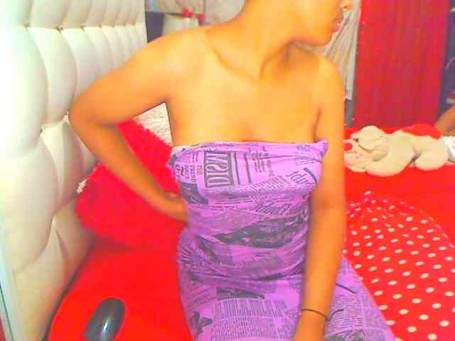 HOTLILLIE webcam