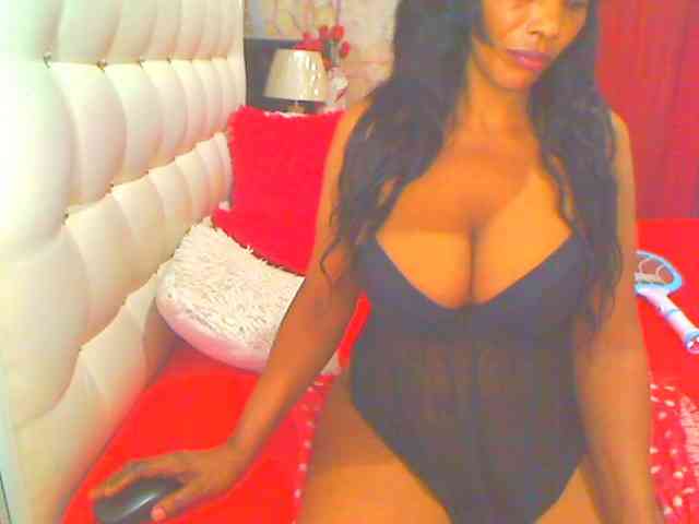 HOTLILLIE webcam