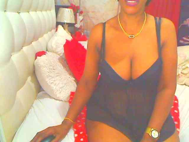HOTLILLIE webcam