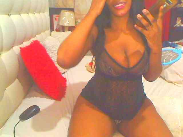 HOTLILLIE webcam