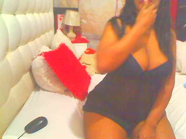HOTLILLIE webcam