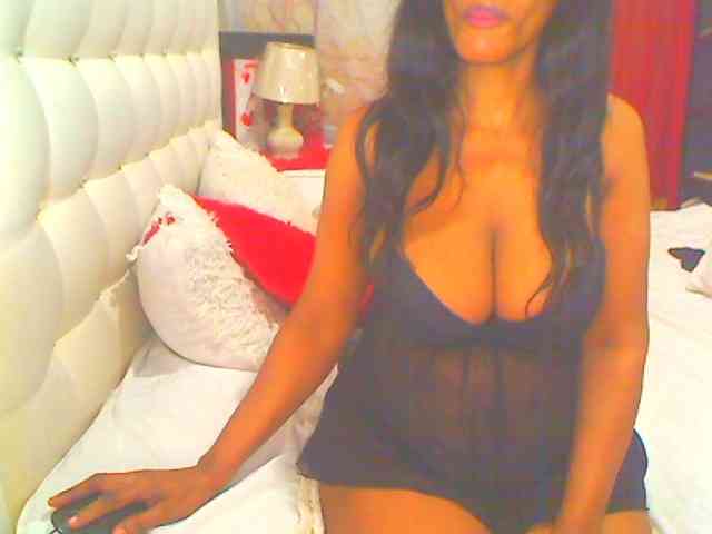 HOTLILLIE webcam