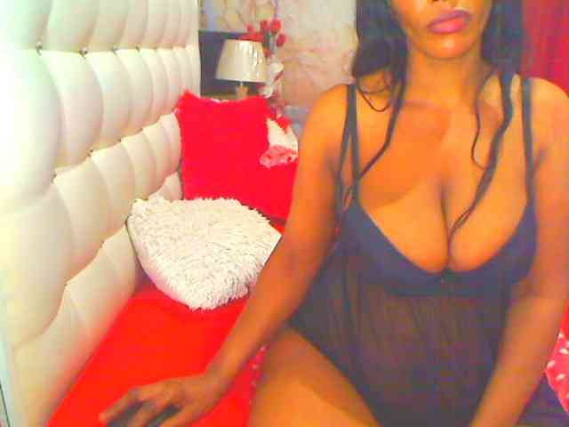 HOTLILLIE webcam