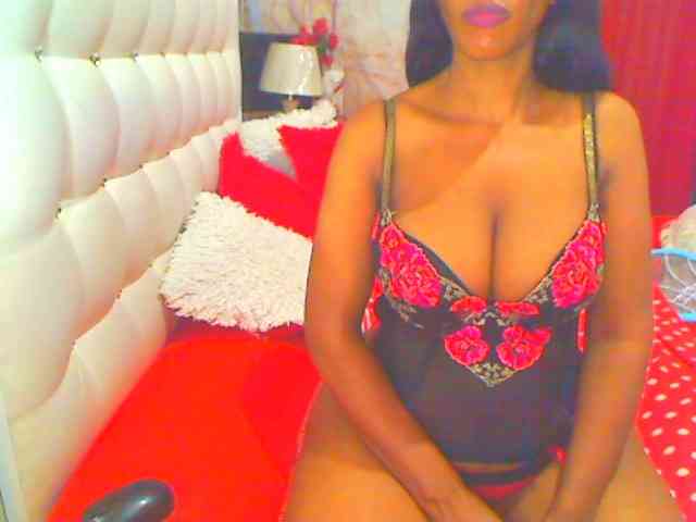 HOTLILLIE webcam