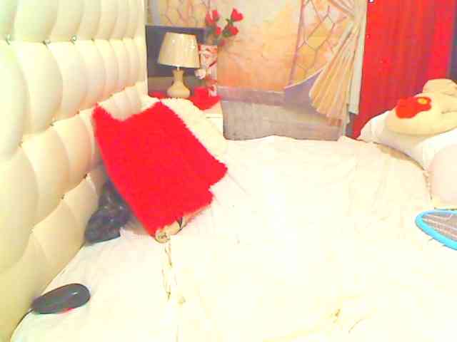 HOTLILLIE webcam