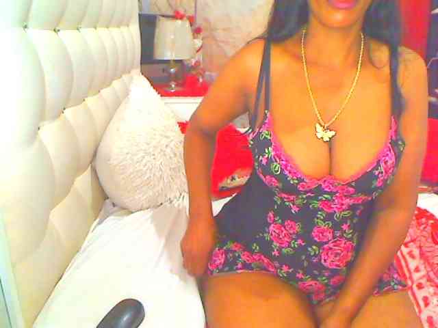 HOTLILLIE webcam
