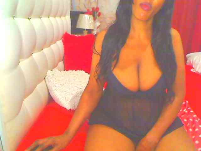 HOTLILLIE webcam