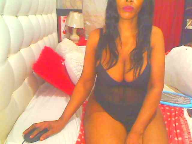 HOTLILLIE webcam