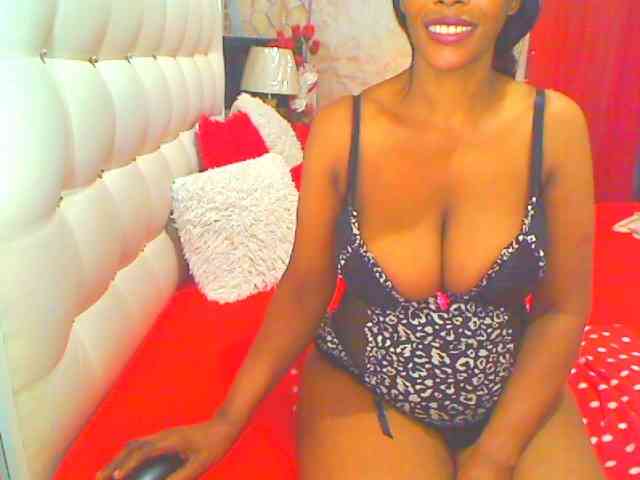 HOTLILLIE webcam
