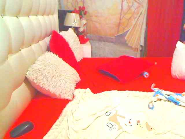 HOTLILLIE webcam